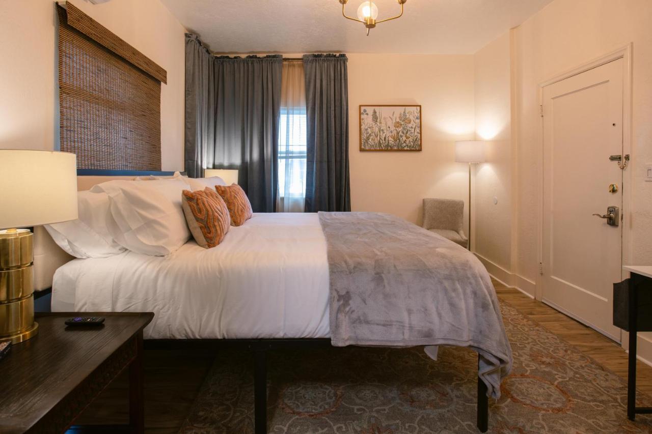 Oakdale Suites - Master Property Medford Eksteriør billede