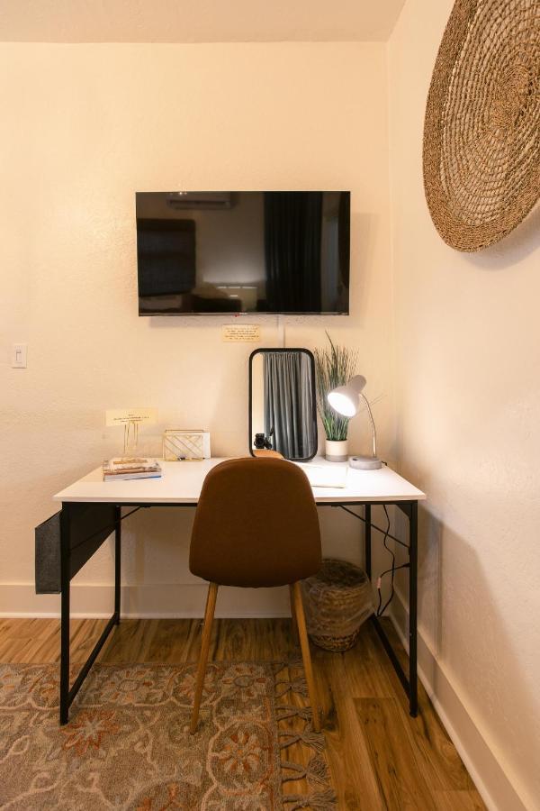 Oakdale Suites - Master Property Medford Eksteriør billede